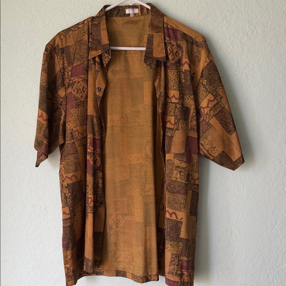 Vintage Brown Patterned Short-Sleeve Button Shirt